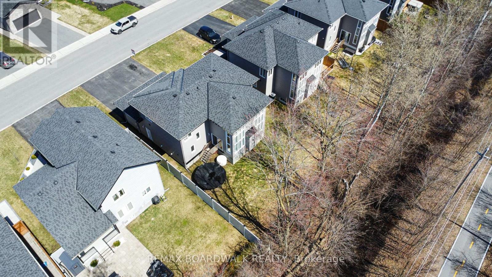 160 HYBRID STREET - 35