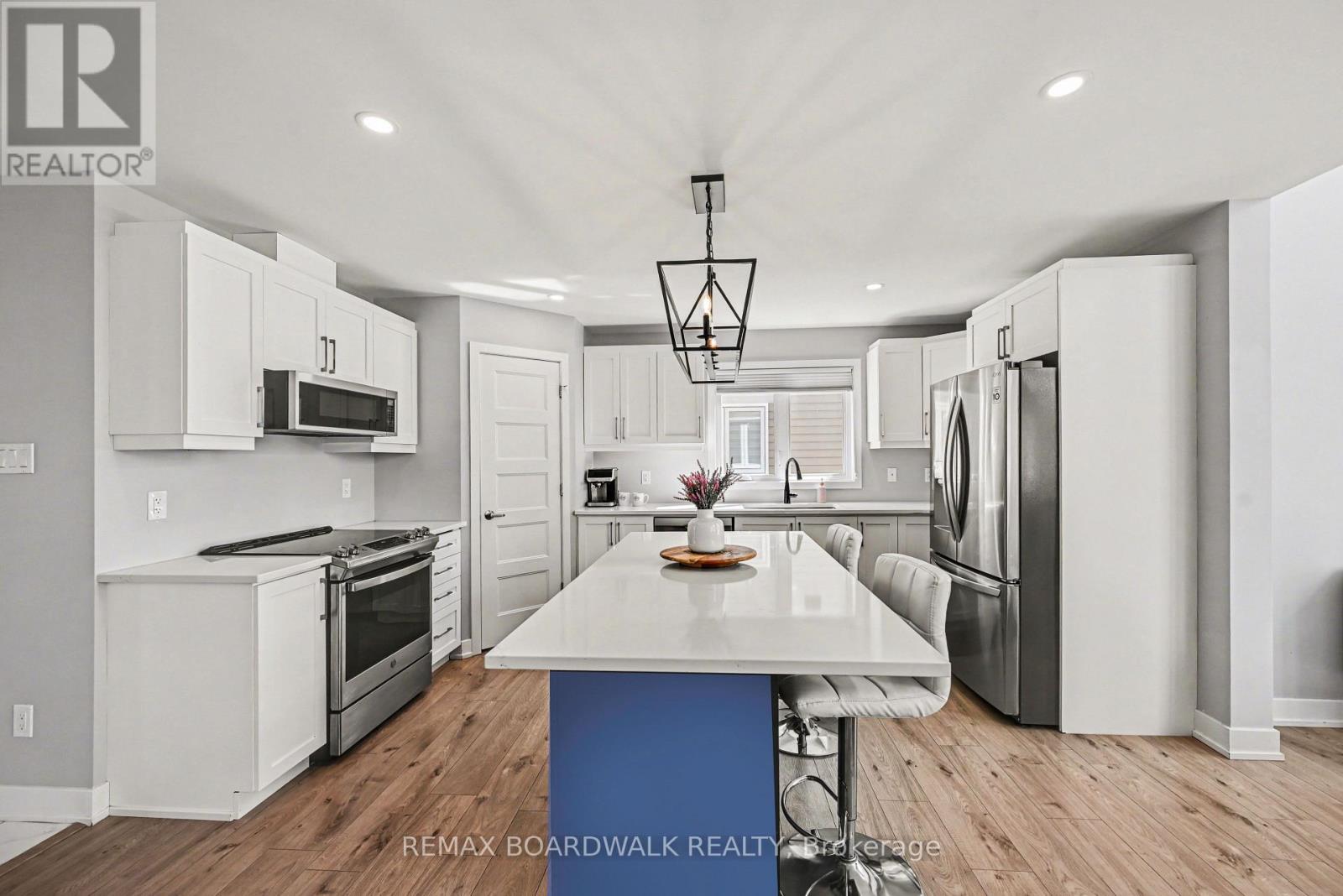 160 HYBRID STREET - 7