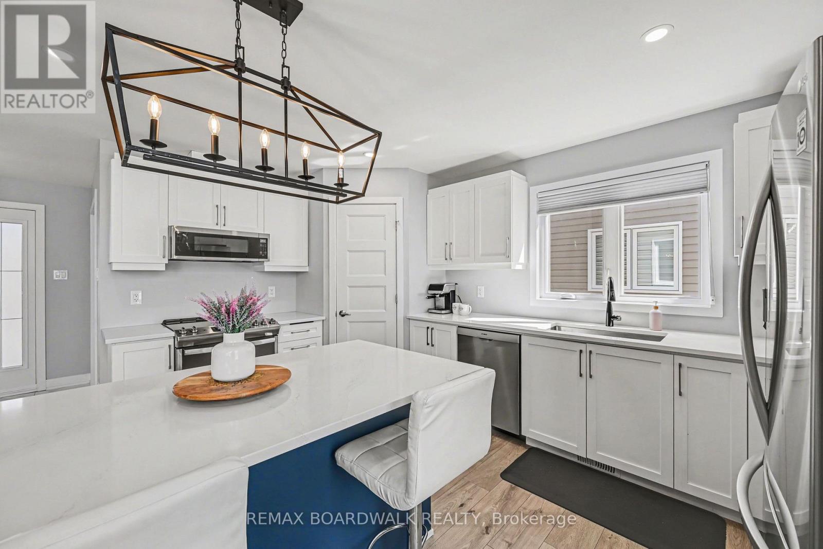 160 HYBRID STREET - 9