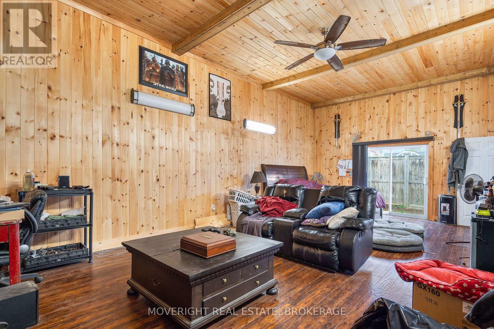 12 A THIRD AVE LOUTH AVENUE - 15