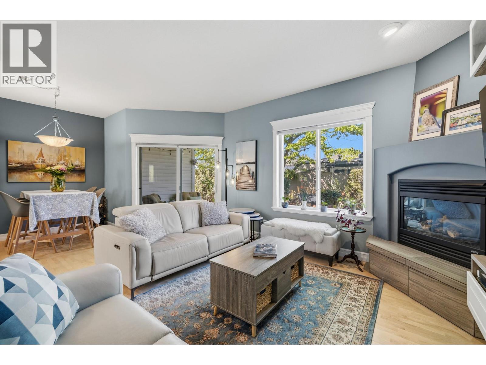 #103 4049 Lakeshore Road - 10