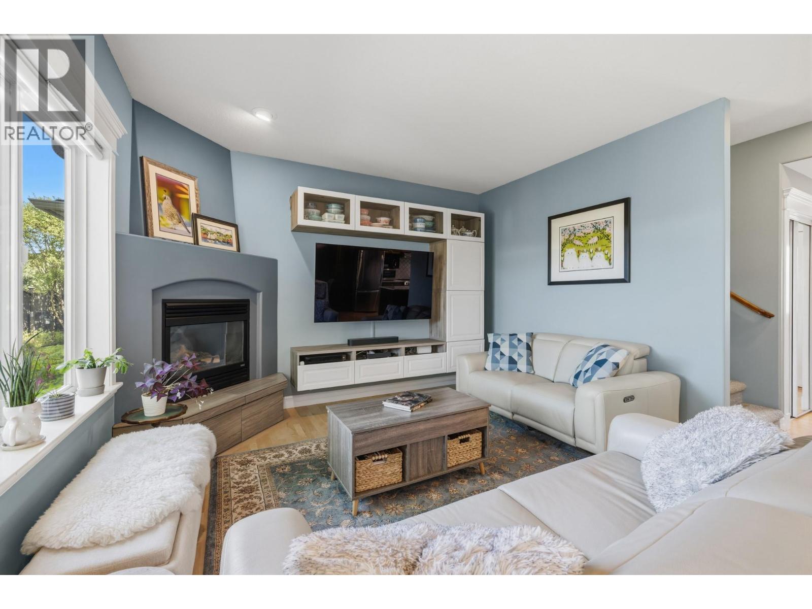 #103 4049 Lakeshore Road - 11