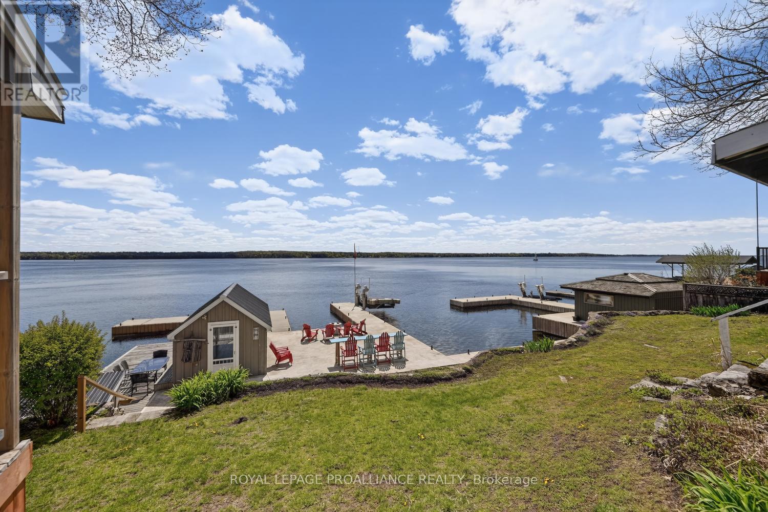 233 BROCKMERE CLIFF DRIVE - 17
