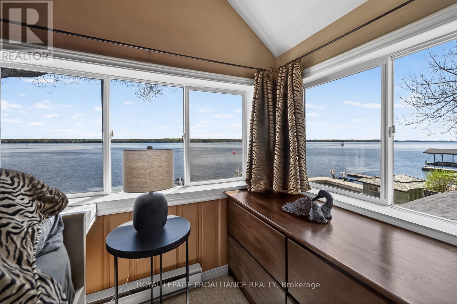233 BROCKMERE CLIFF DRIVE - 30