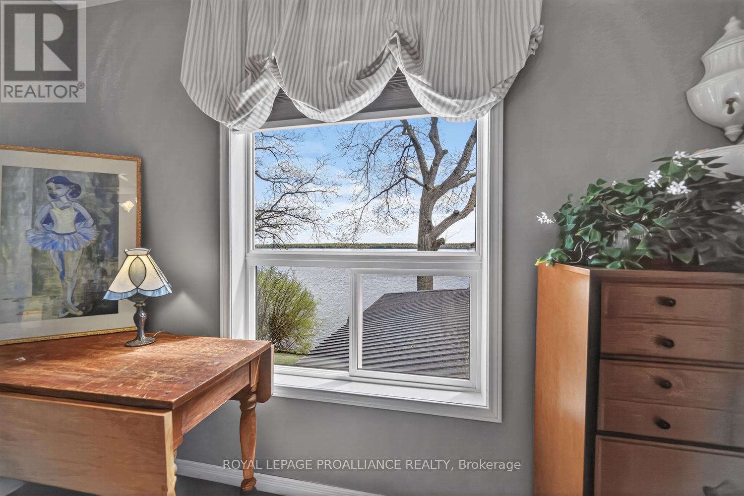 233 BROCKMERE CLIFF DRIVE - Image 34