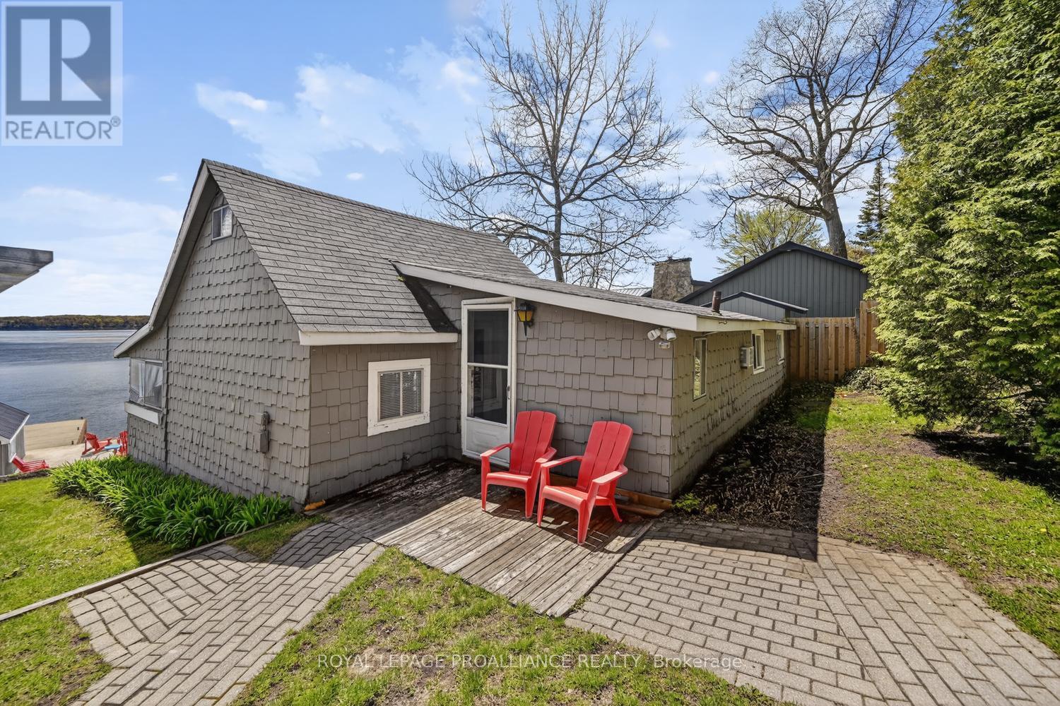 233 BROCKMERE CLIFF DRIVE - Image 40