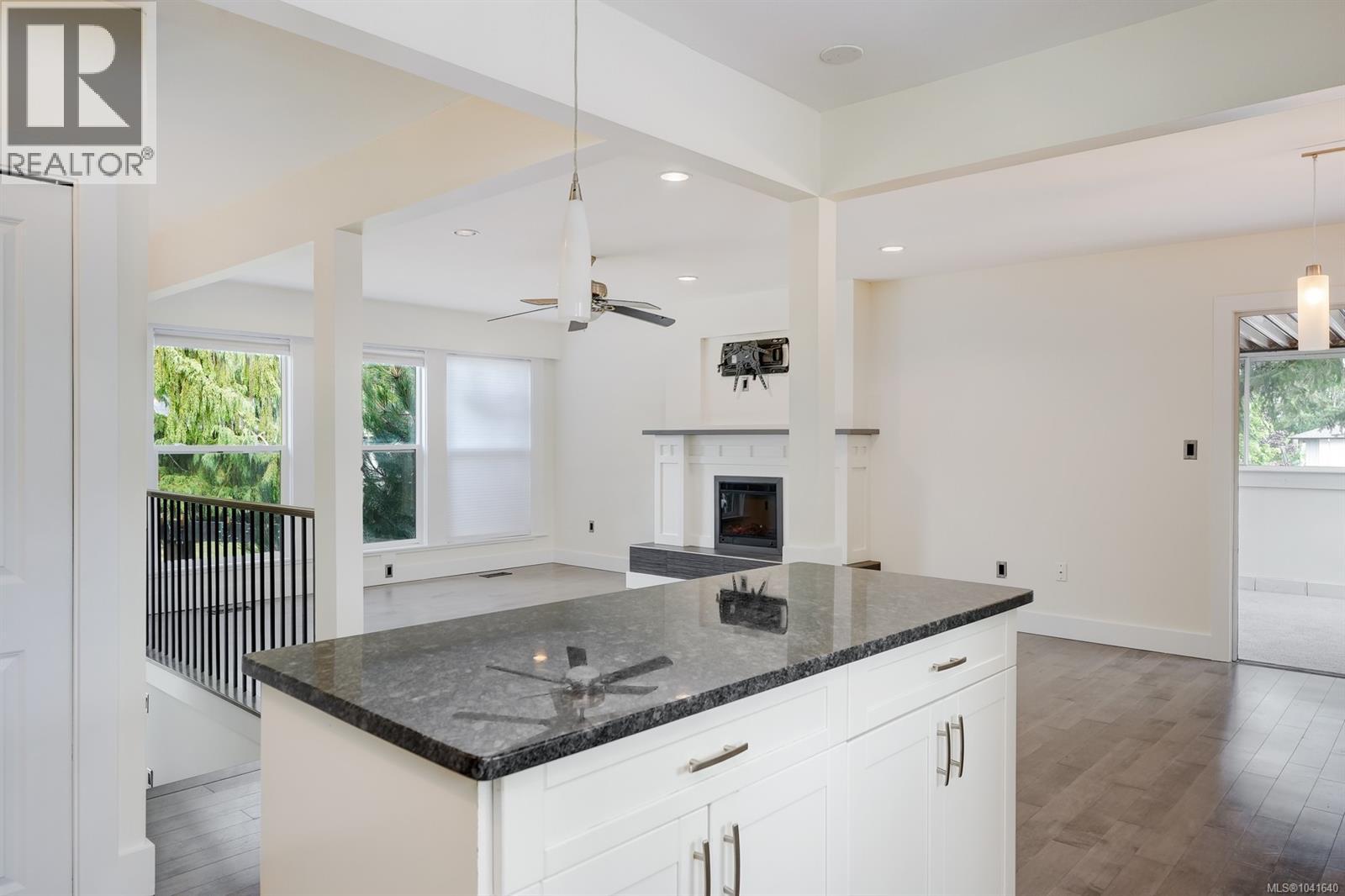  1534 Edgemont Road, Saanich