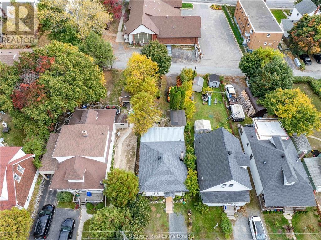 190 Eyre Street - 4
