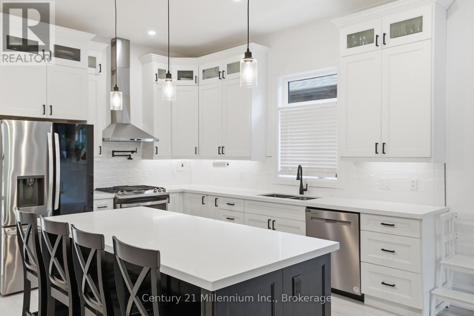 113 SMALLMAN DRIVE - 10