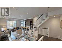 2466b Bayview Avenue, Toronto, ON M2L1A7 Photo 12