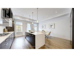 2466b Bayview Avenue, Toronto, ON M2L1A7 Photo 19