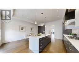 2466b Bayview Avenue, Toronto, ON M2L1A7 Photo 21