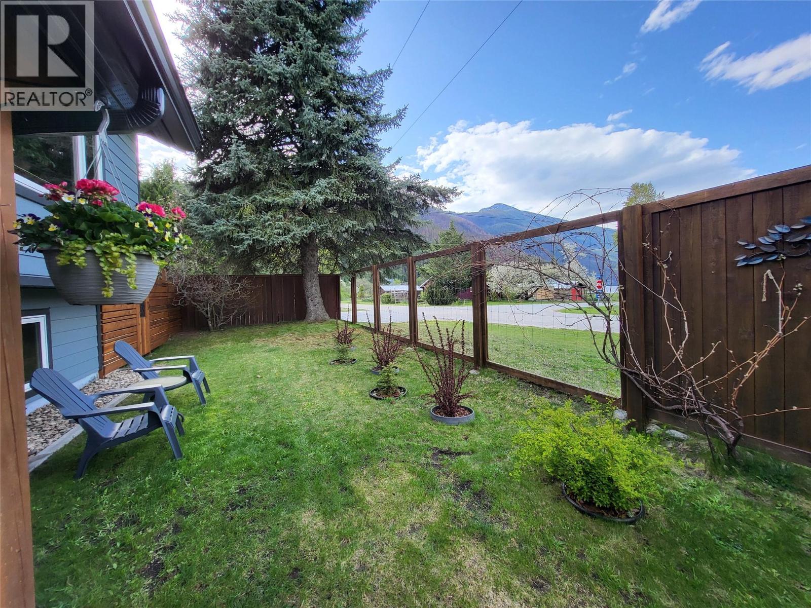 303 DELANY Avenue - 5