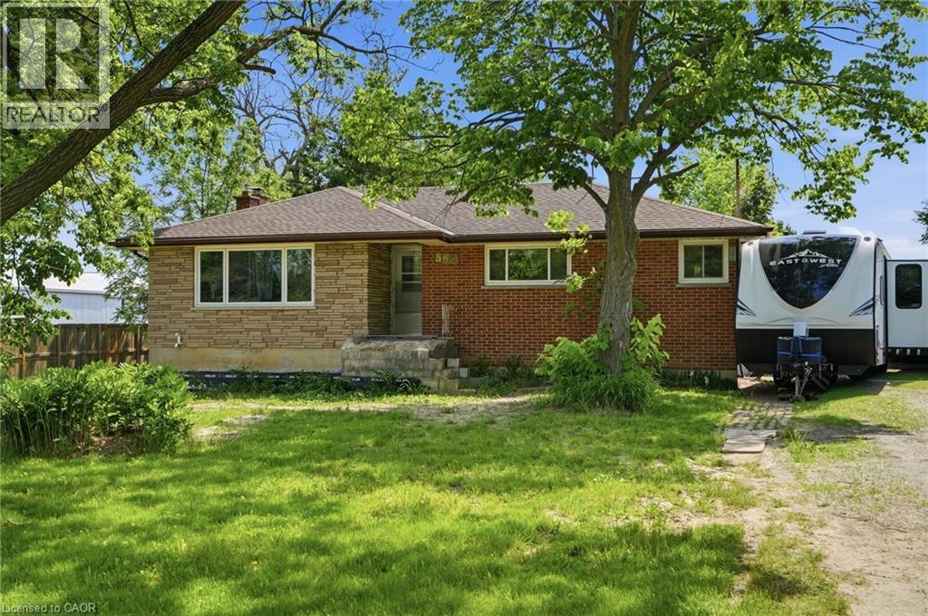 Photo of 589 GLOVER Road