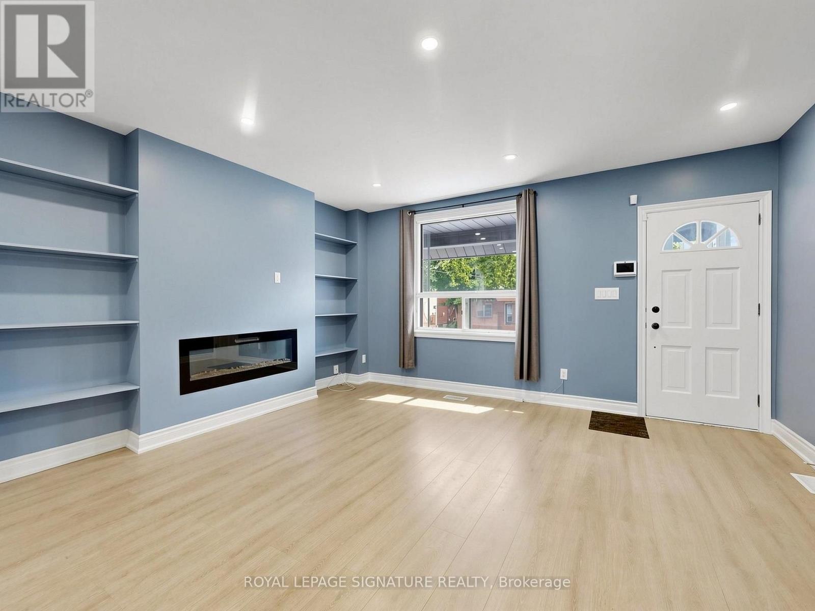 8 HARRIS AVENUE - 10
