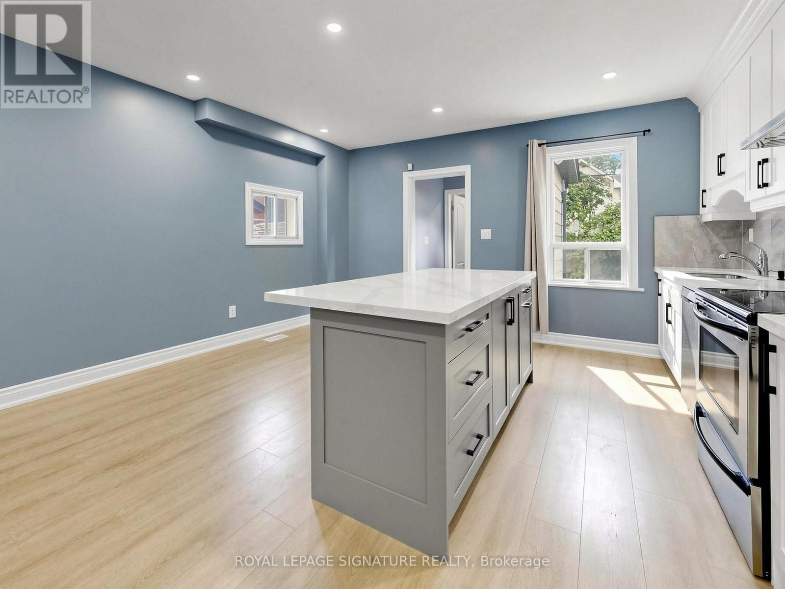 8 HARRIS AVENUE - Image 18