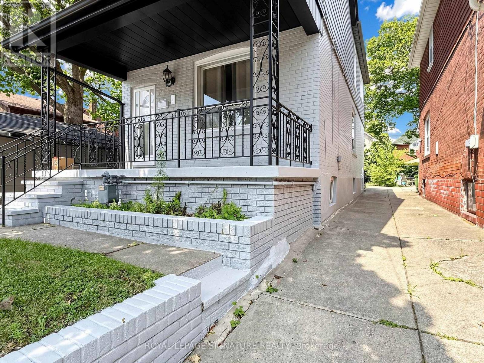 8 HARRIS AVENUE - 2