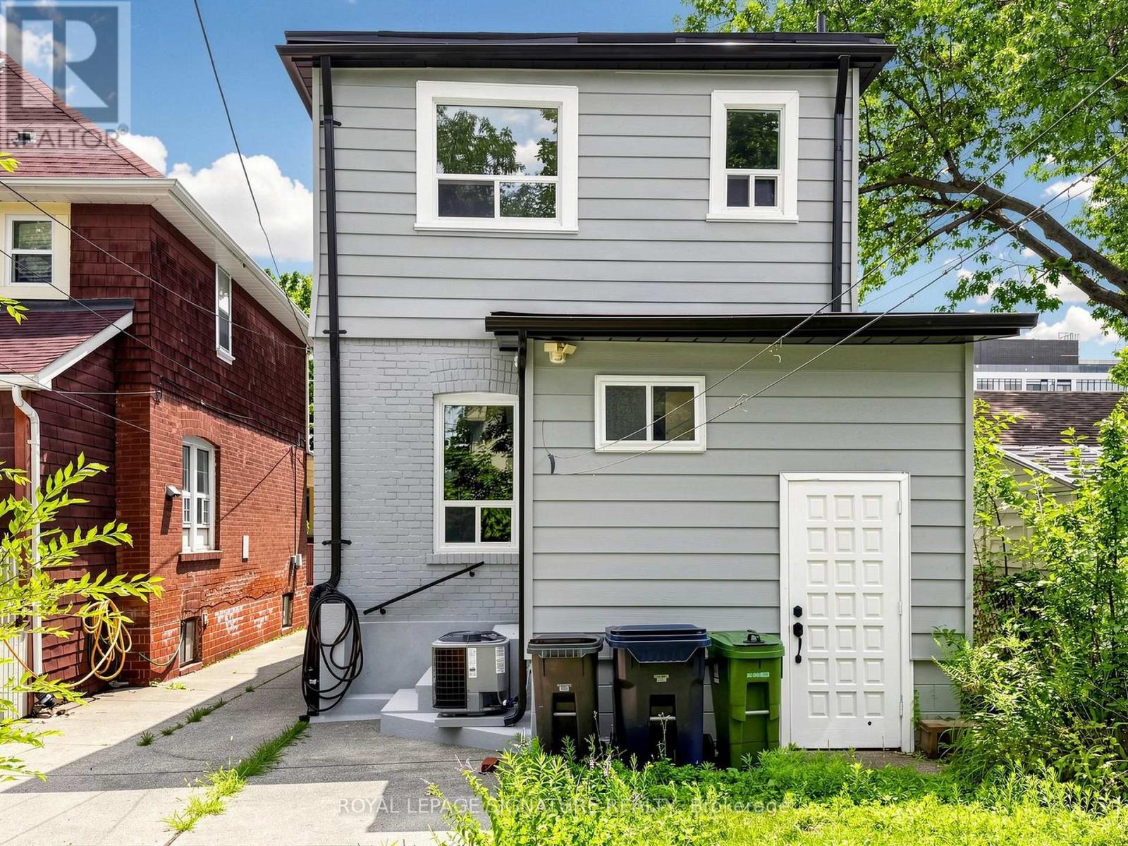 8 HARRIS AVENUE - 39