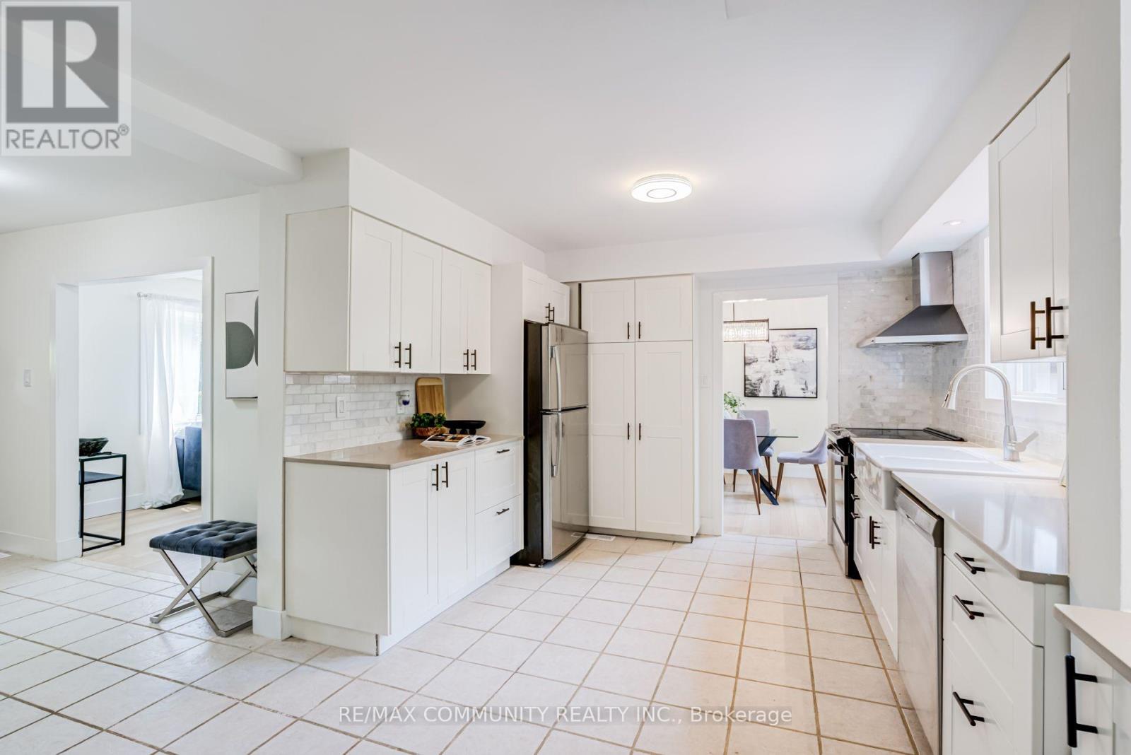 90 EUCLID AVENUE - 15