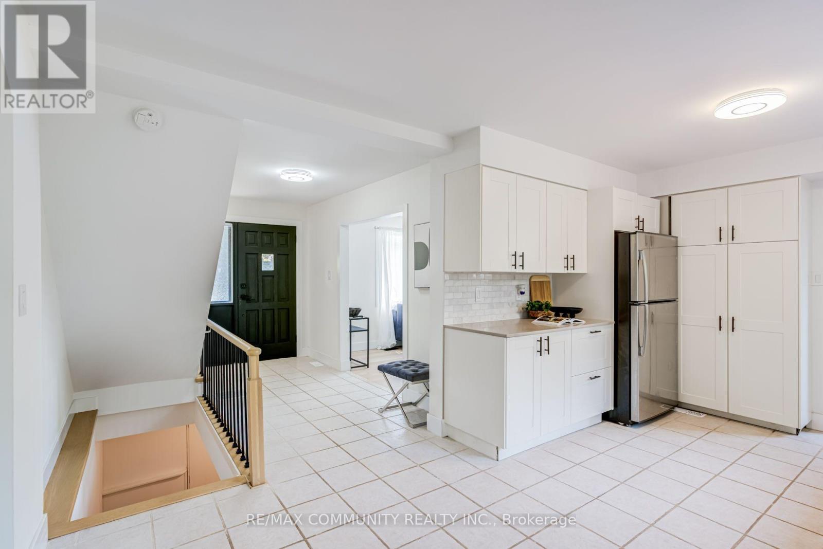 90 EUCLID AVENUE - Image 17