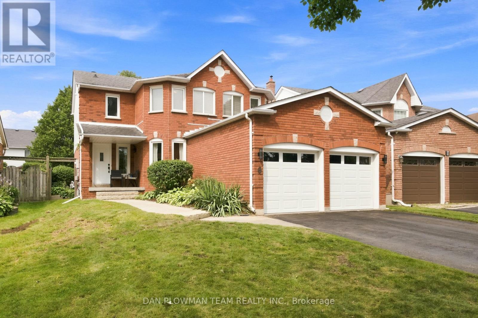 6 SADDLEBROOK COURT - 1