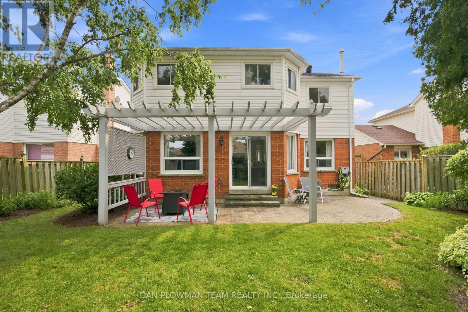 6 SADDLEBROOK COURT - 41
