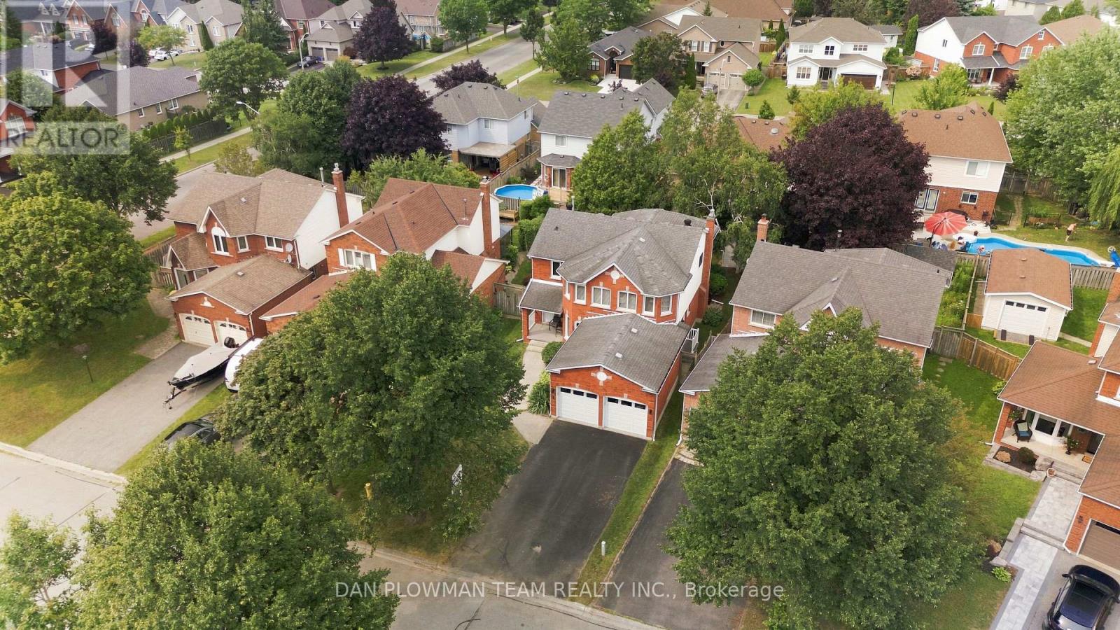 6 SADDLEBROOK COURT - 42