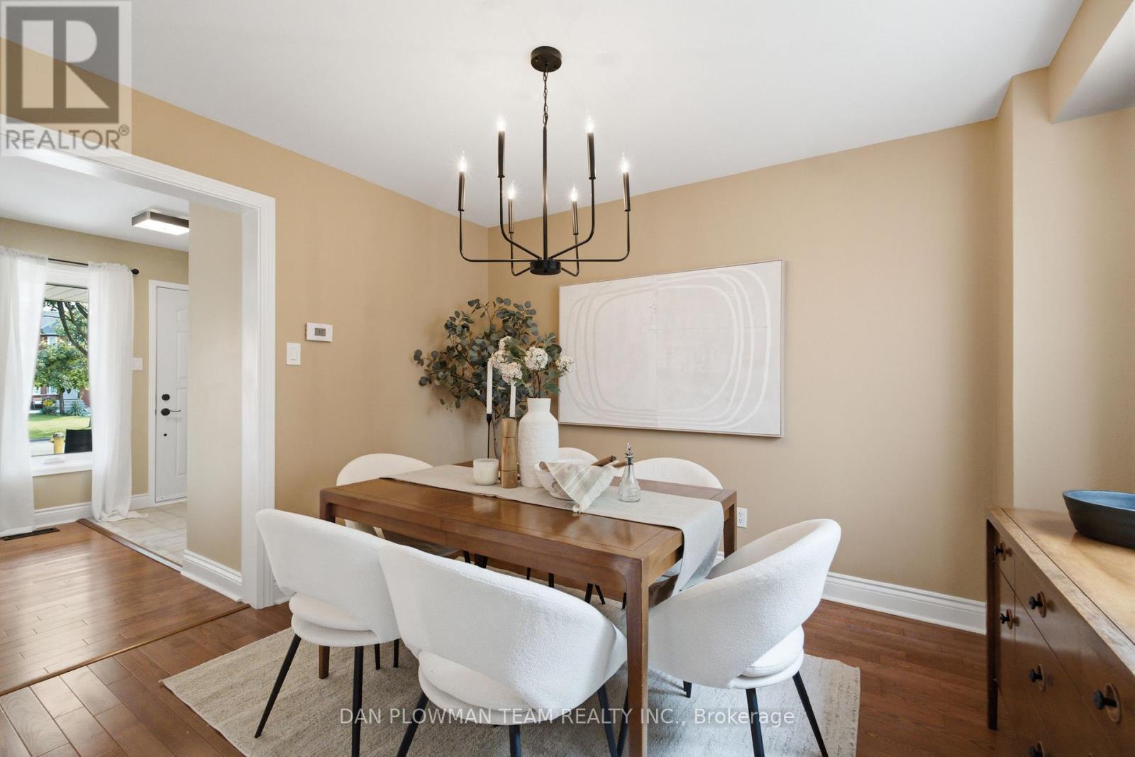 6 SADDLEBROOK COURT - 8