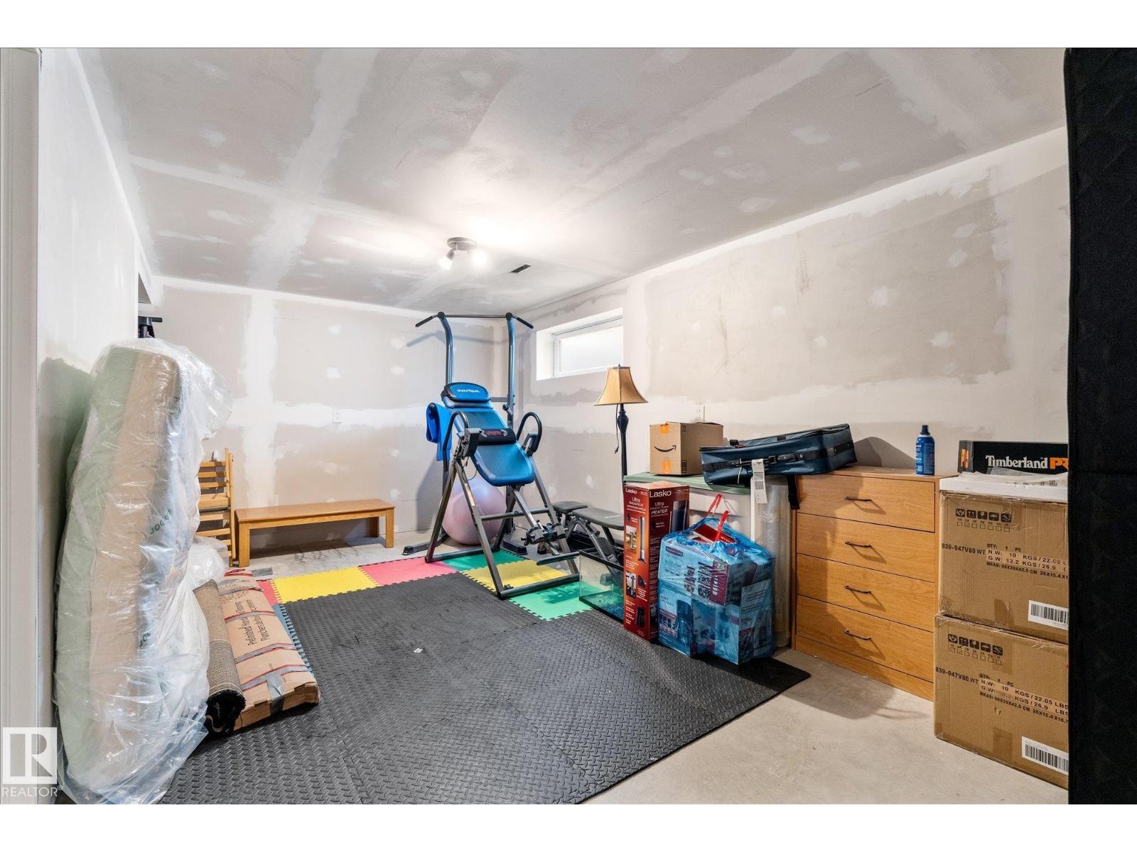 3313 WEIDLE WY SW - 31
