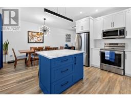 74 Bennett Avenue thumbnail 13