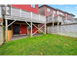 74 Bennett Avenue thumbnail 2