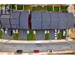 74 Bennett Avenue thumbnail 4