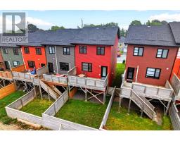 74 Bennett Avenue thumbnail 6