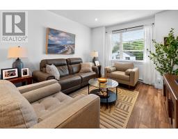 74 Bennett Avenue thumbnail 7