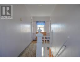 43 Main Road thumbnail 17