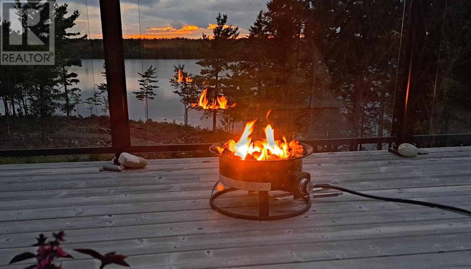 93 Maple Leaf Drive - 19