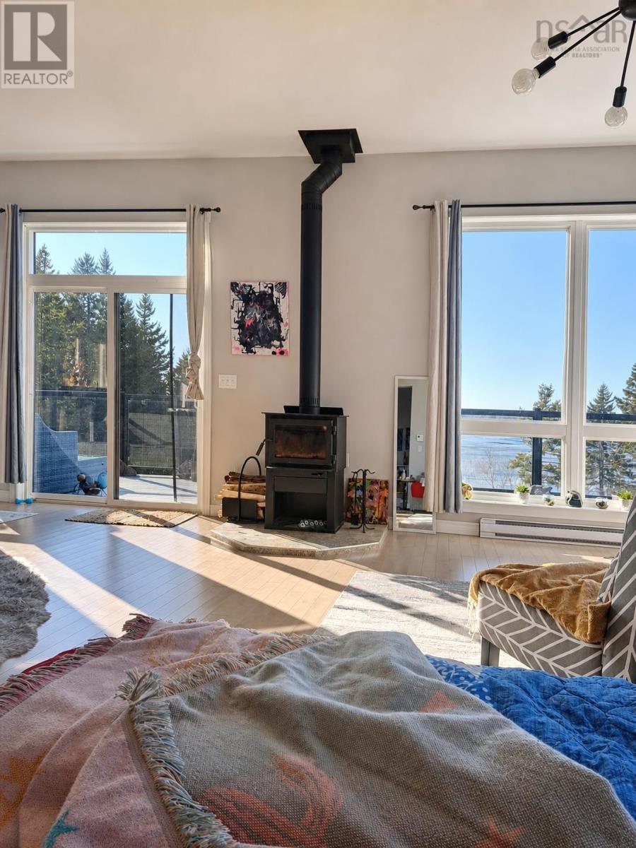 93 Maple Leaf Drive - 23