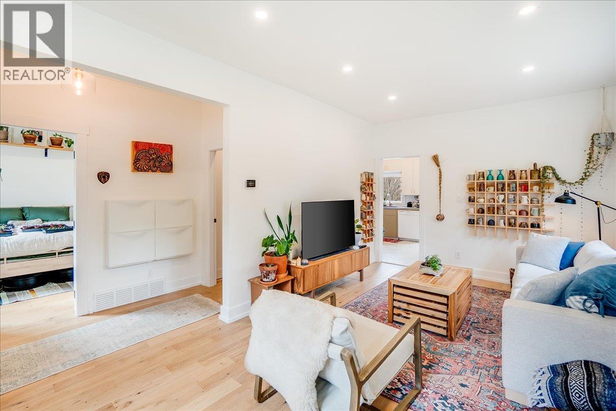 520 WASSON Street - Image 5