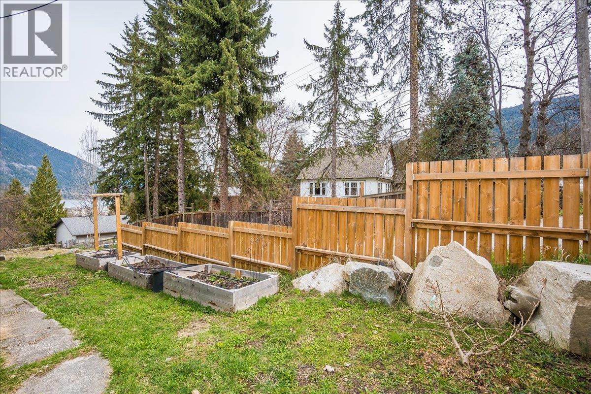 520 WASSON Street - Image 27
