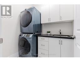 175 Woodgate Pines Drive, Vaughan, ON L4H4K5 Photo 6