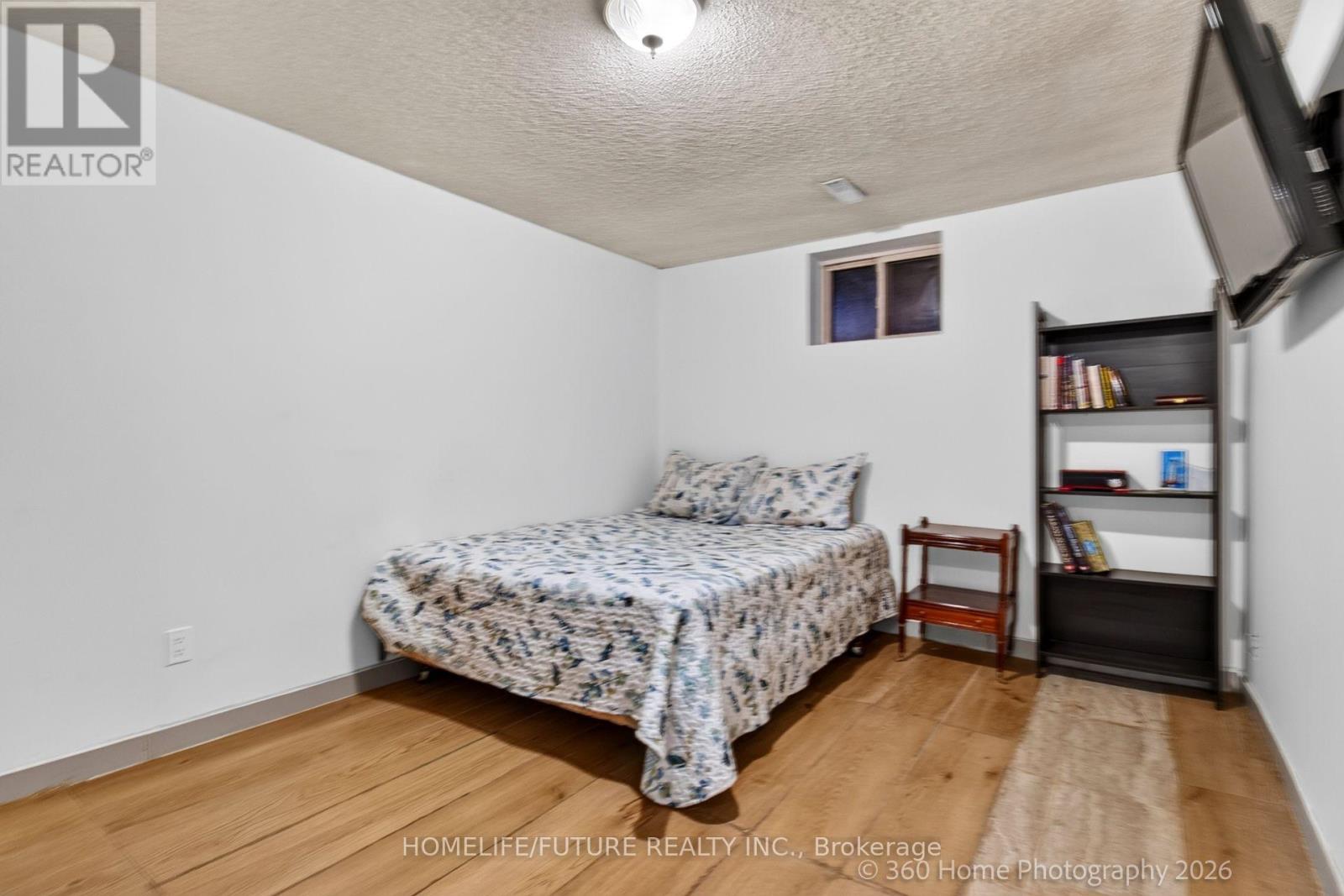 61 TURNER COURT - 20