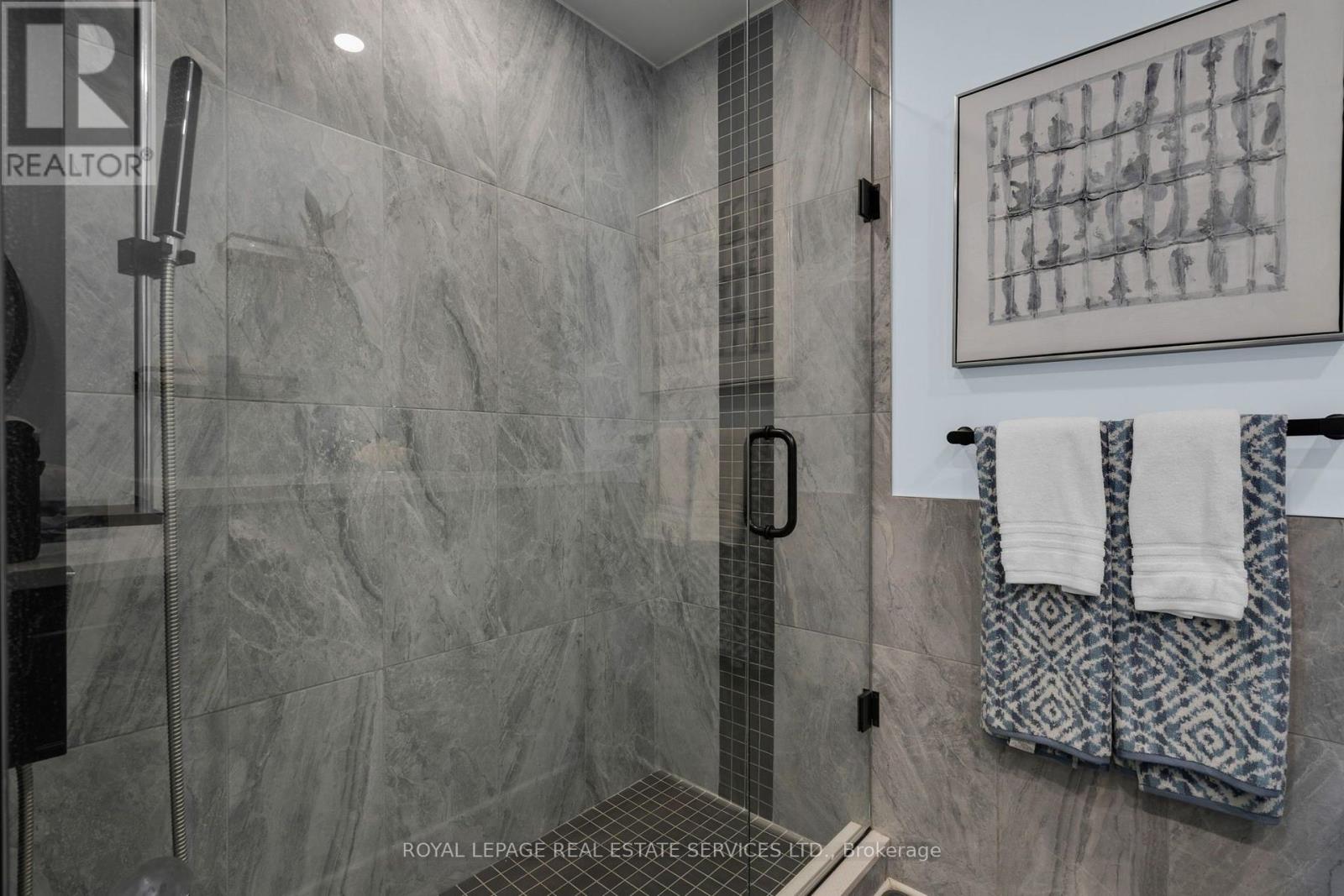 619 GLEN CEDAR CRESCENT - 21