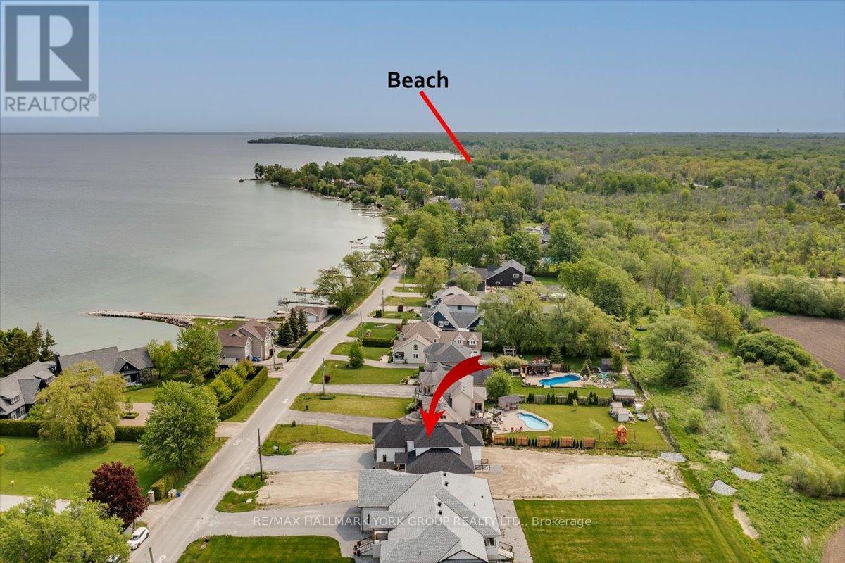 147 LAKE DRIVE E - 2