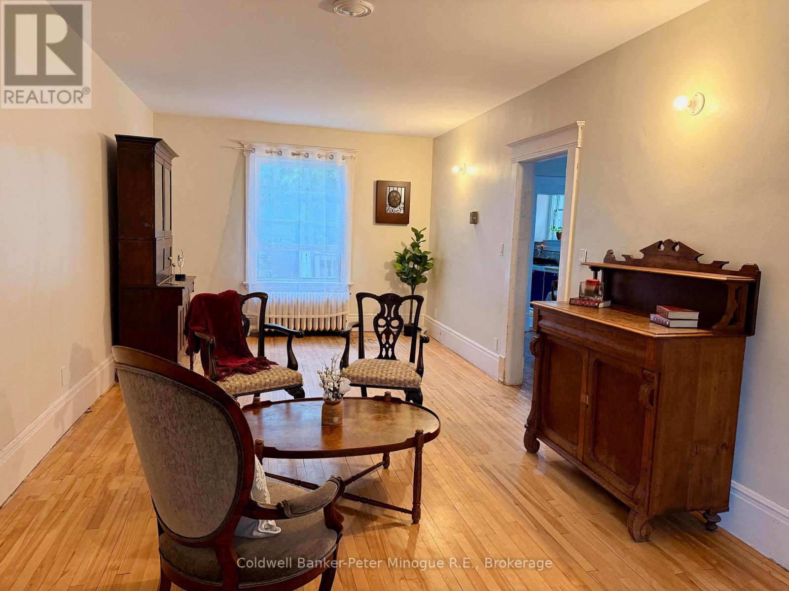 847 MCINTYRE STREET W - 9