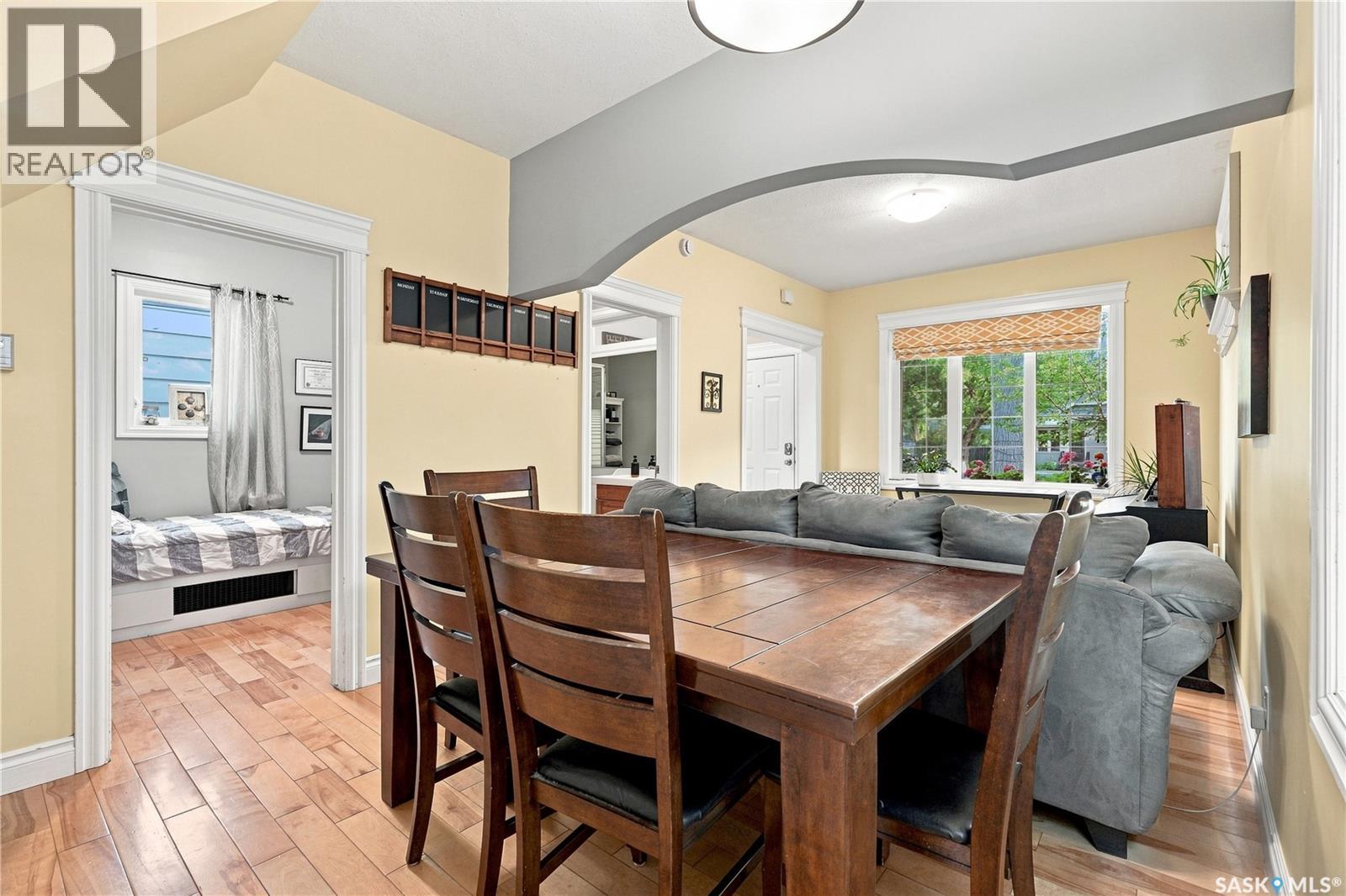 704 32nd STREET W - 12