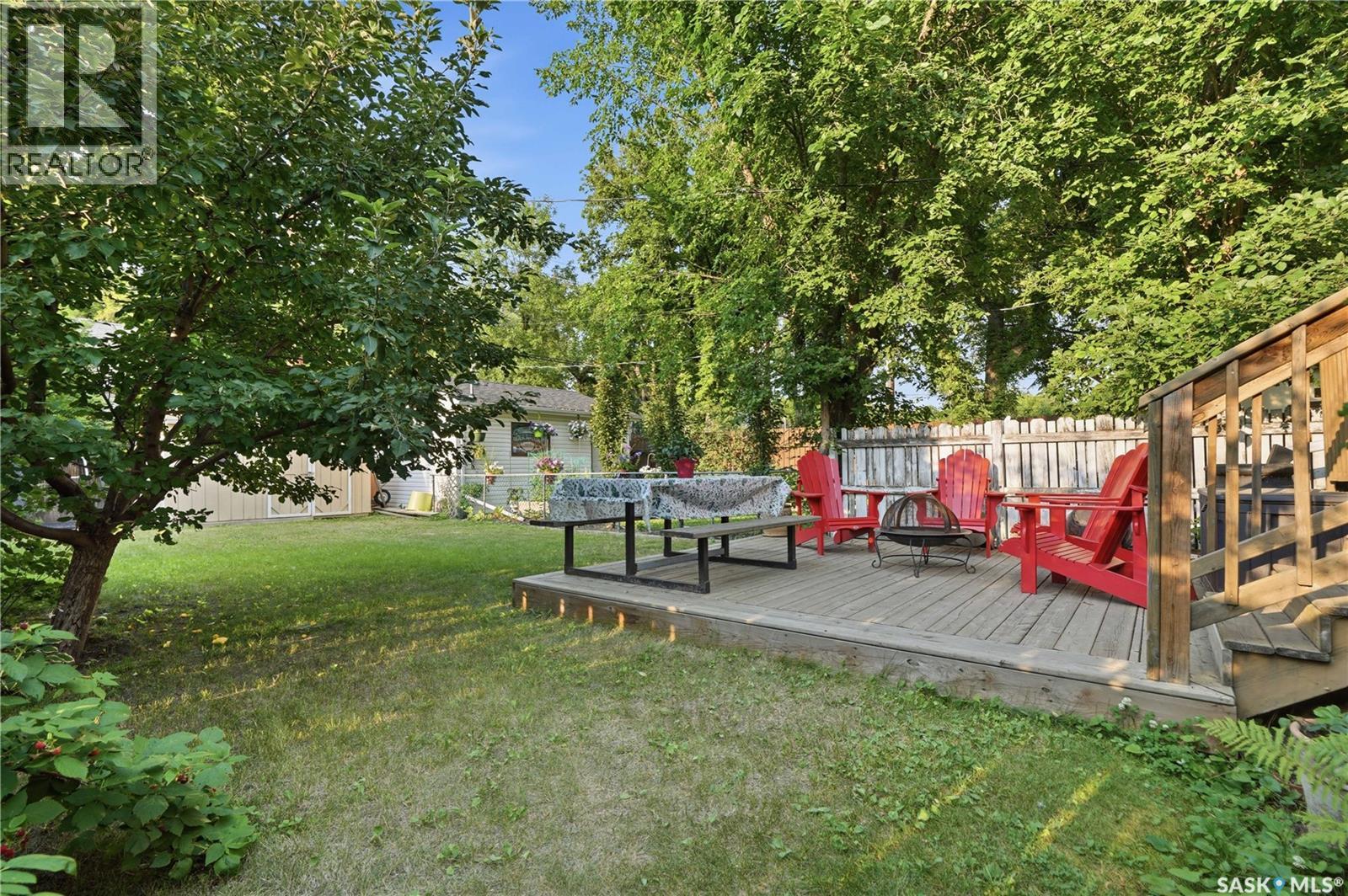 704 32nd STREET W - 47