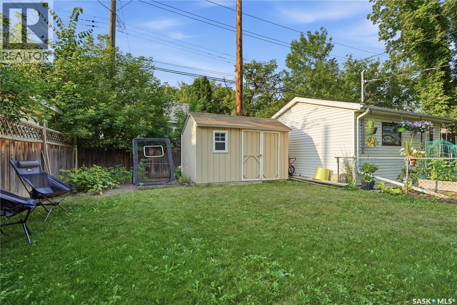 704 32nd STREET W - 51