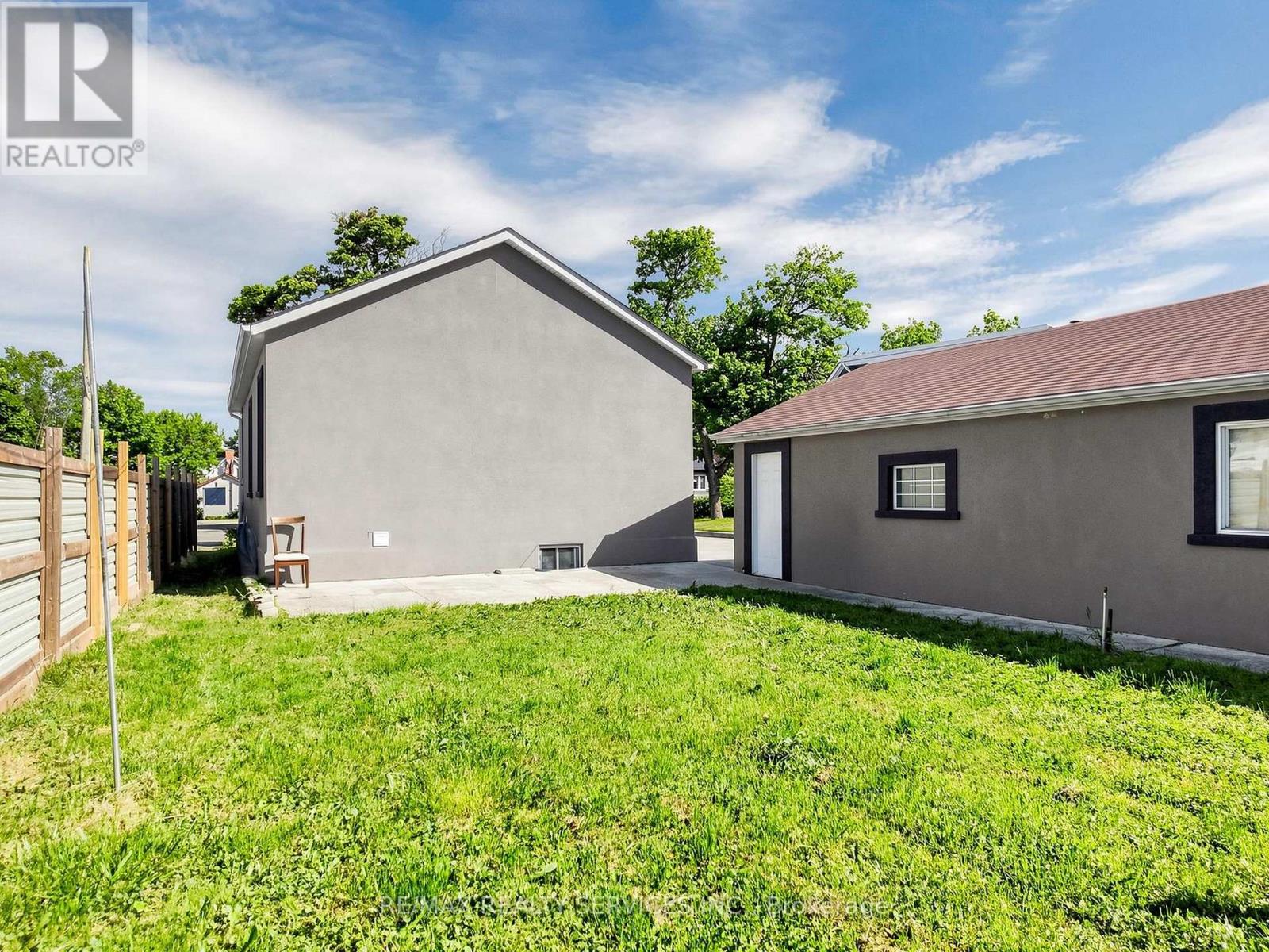 102 WOODWARD AVENUE - 37