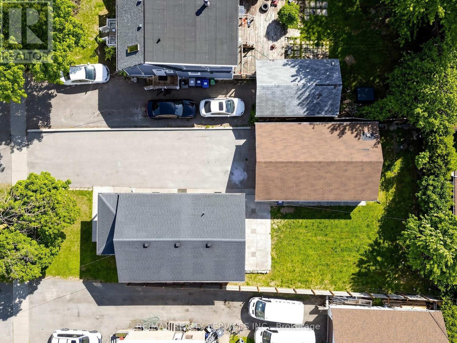 102 WOODWARD AVENUE - 42