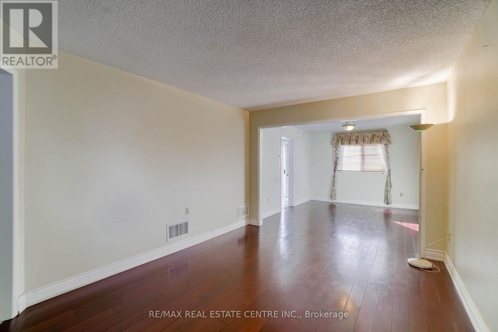 3725 ALTHORPE CIRCLE - Image 13